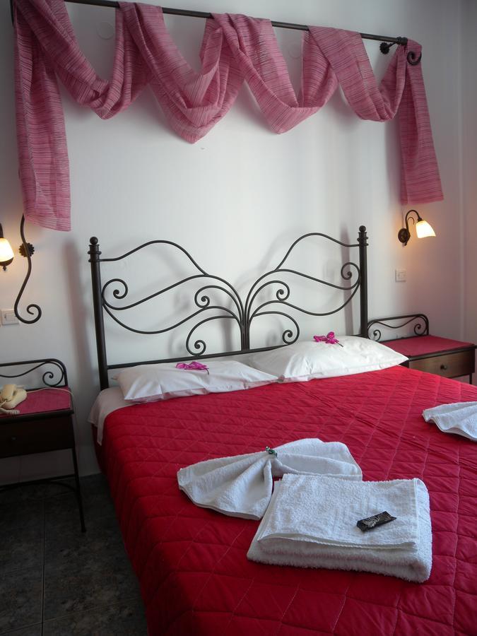 Anezina Hotel Adamantas  Buitenkant foto